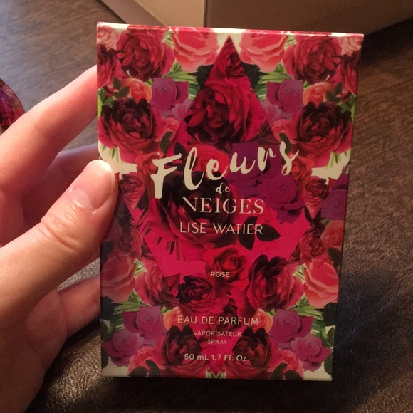 Lise Watier Other - Fleurs de Neiges Rose 50m l